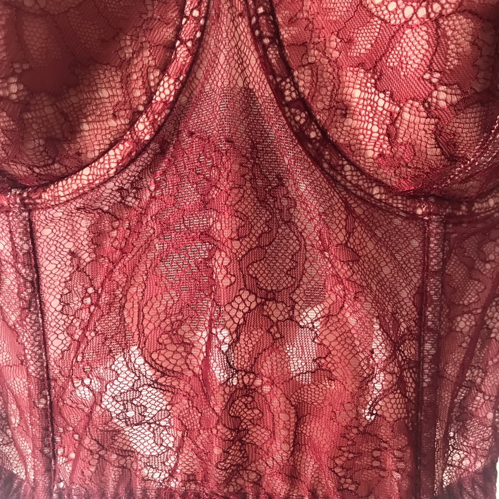 *SOLD* Victoria’s Secret Lace Bustier - Picture 5 of 8